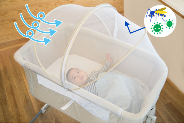 ドーム型の「かや」がついているため虫やほこり、エアコンからの直接の風から赤ちゃんを守ります